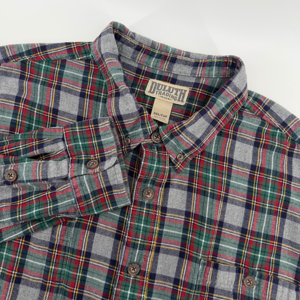 Duluth Trading Co Flannel Shirt Mens 3XL Tall Grey Red Green Plaid Button Down